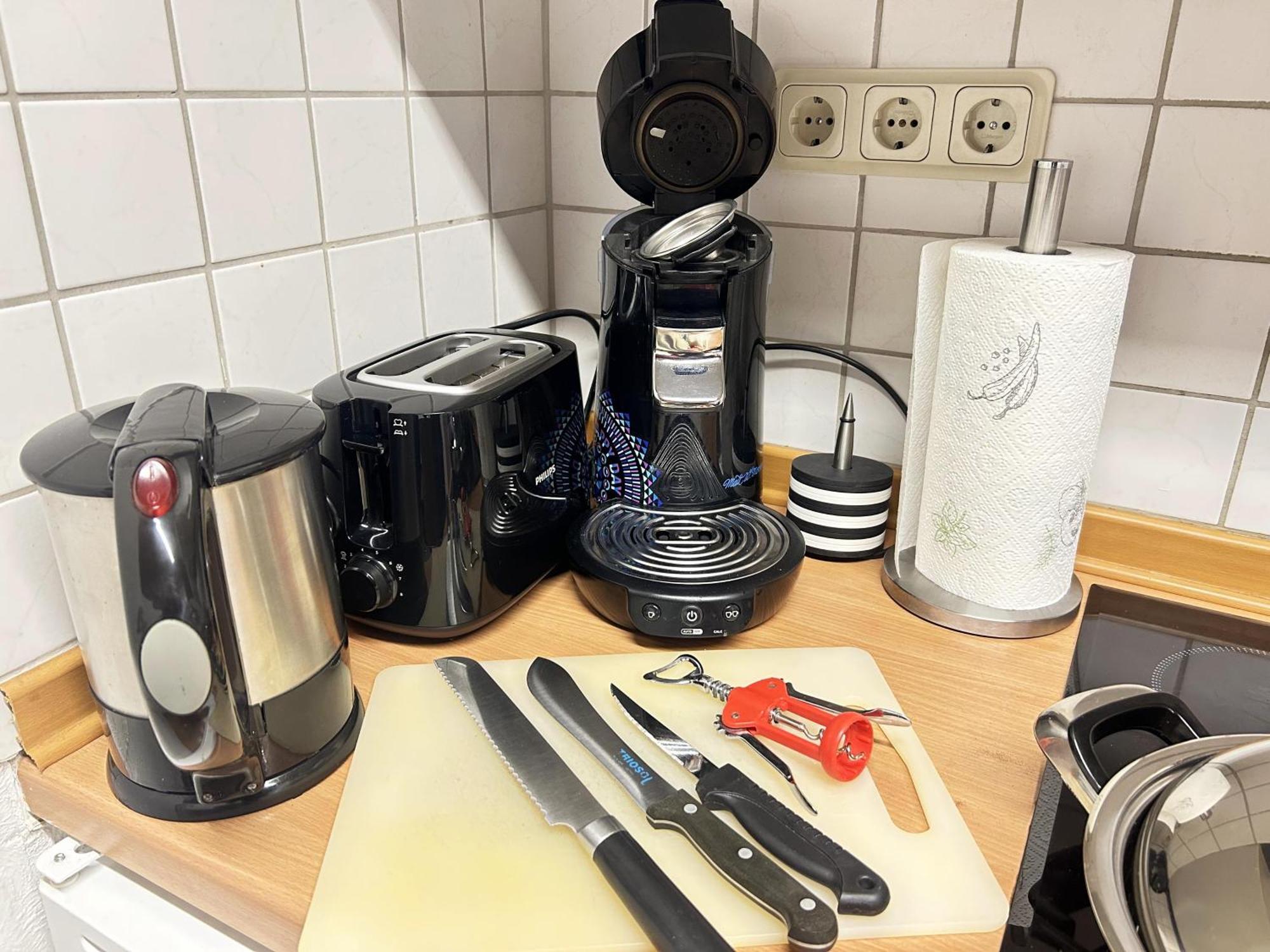 Zentrale Ferienwohnung Trier-Euren Mit Heimkino, Kueche, Wallbox & Kostenlose Fahrraeder Luaran gambar